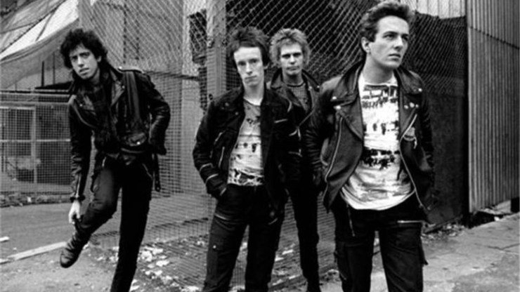 clash-1600x900-c-default